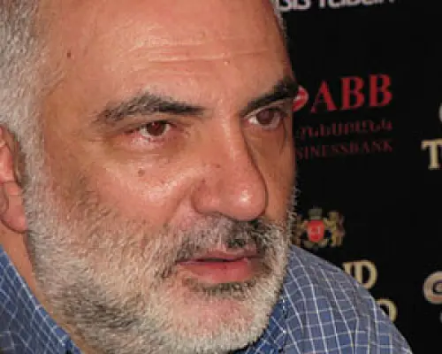 Ռուսաստանն իր գիրկը կձգի Ադրբեջանին, կարծում է ԱԺ նախկին փոխխոսնակը