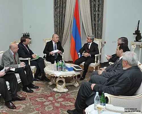 Համանախագահները Սերժ Սարգսյանին խոստացել են այցելել Ջուղայի հայկական գերեզմանոց
