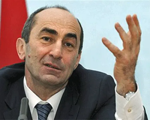 Լուժկովի պաշտոնանկությունից հետո Քոչարյանը կփորձի վարչապետ դառնալ. կարծիք