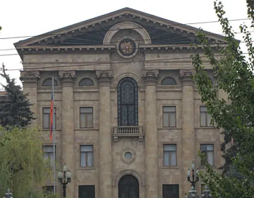 ԼՂՀ անկախության հարցը ԱԺ-ում քվեարկության չդնելը վտանգավոր է. Սաֆարյան