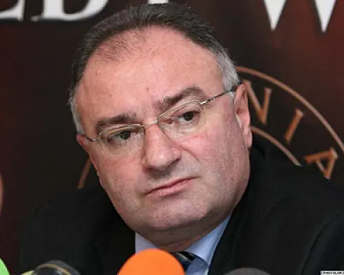 Մամուլն օգնել է ՀՅԴ-ականին պարզել Ադրբեջանի ընտրությունների ոչ ժողովրդավարական լինելը