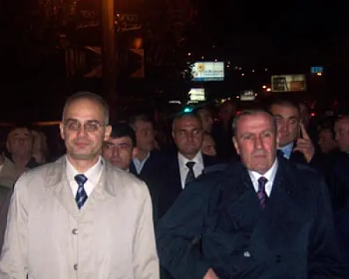 Մինչ ոստիկանները հայհոյում էին, ընդդիմությունը համբերության կոչ էր անում