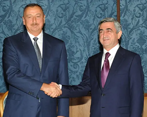 Ադրբեջանցի քաղաքագետին մտահոգում է Ռուսաստանի միջնորդությունը ղարաբաղյան հարցում