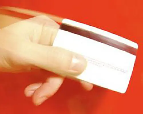 Pensioners in Armenia Encouraged to Open Bank Accounts