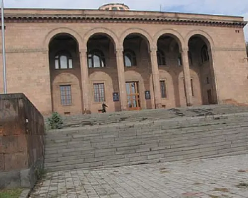 Հայաստանում ակադեմիկոսների ինստիտուտը նոնսենս է. բաց նամակ