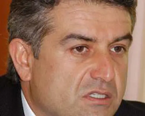 Կարապետյանը` քաղաքապետ, Դավթյանը` Էկոնոմիկայի նախարար. ներիշխանական խմորումները շարունակվում են