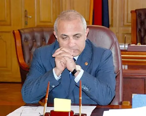 2 միլիոն դոլար Քոչարյանի համար. Հովիկ Աբրահամյանը հերքում է մեղադրանքները
