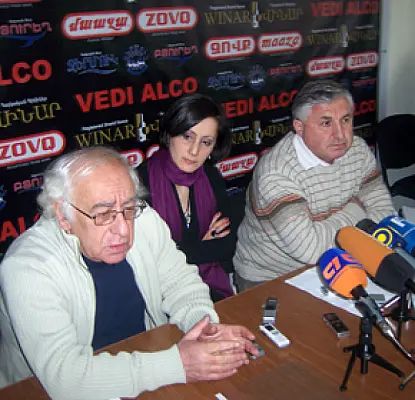 Ծամոն` մարդկանց զբաղեցնելու համար. բանավեճ երկպալատանի խորհրդարան ստեղծելու մասին