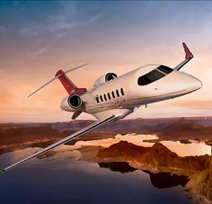 Самолет Каддафи приземлился в Каире