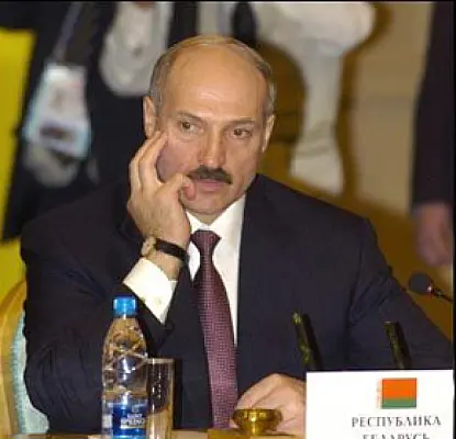 Лукашенко признался, что его подташнивало от избытка демократии в стране