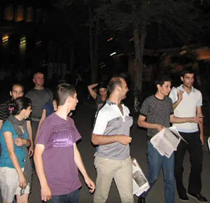 Yerevan Police Officials Allegedly Threaten Opposition Activists: New YouTube Clip