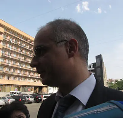Levon Zurabyan Explains What Armenian National Congress Meant by 'Neutral Venue'