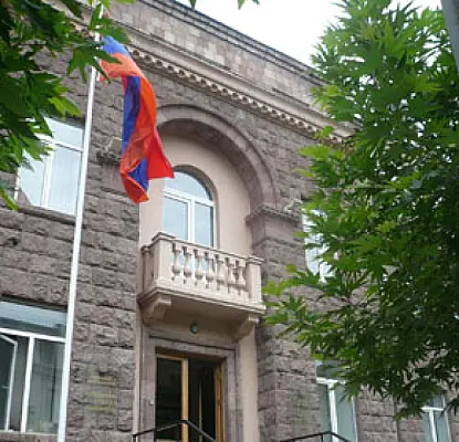 Սերժ Սարգսյանը նշանակեց ԿԸՀ անդամներին