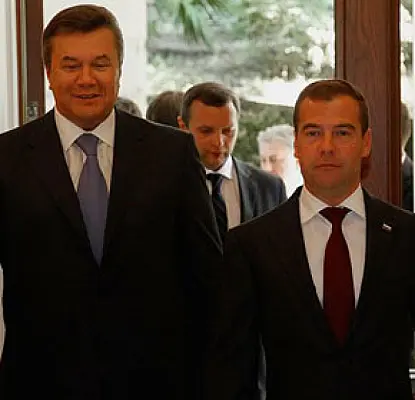 Переговоры президентов России и Украины закончились провалом
