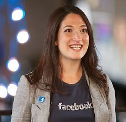 Сестра Цукерберга покидает Facebook ради собственного проекта