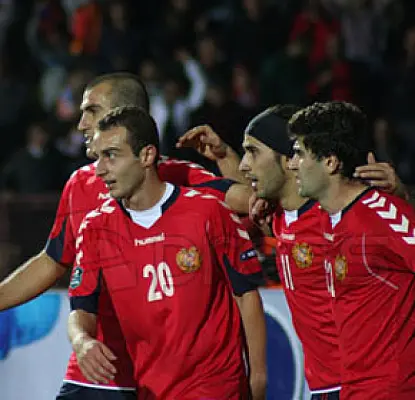 Armenians Deserve to Play in Euro 2012: Russian Midfielder