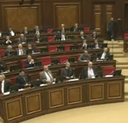 Passions Flare in Armenia's National Assembly: MPs Hurl Insults (VIDEO)