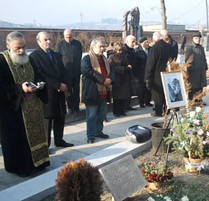 «Հուզվում էր ցանկացած մարդու համար». հարգանքի տուրք՝ Օհան Դուրյանի հիշատակին