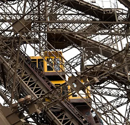 Eiffel Tower Lift Falls Down During Test