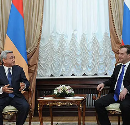 Սերժ Սարգսյանն  ու Դմիտրի Մեդվեդևը շնորհավորել են միմյանց