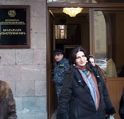 Армянским властям не хватает мужества – обманутые владельцы квартир