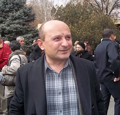 Протест народа происходит в режиме нон-стоп - мнение