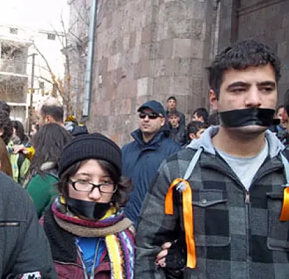 Преподаватели поддержали требование вступившегося за студентов бывшего коллеги