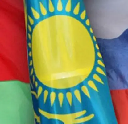 Армения не вступает в Таможенный союз из-за требования по Карабаху - источник