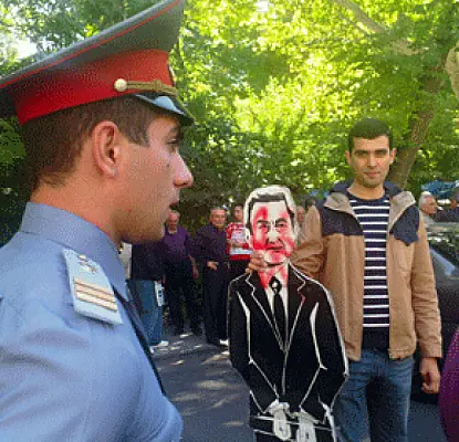 Оппозиция обратится в международные структуры по вопросу политзаключенного Аракеляна