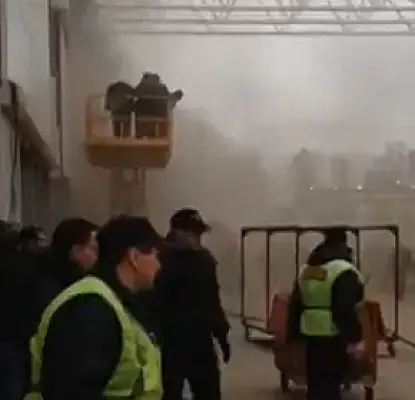 В Москве загорелся рынок, где торгуют мигранты