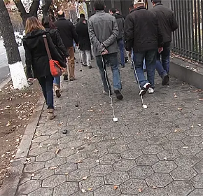 Մկնիկներ ԱԺ-ի ճաղերին. ՏՏ ոլորտի աշխատողները ակցիա անցկացրեցին