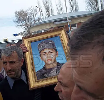 Армянский военнослужащий приговорен к 17 годам тюрьмы за убийство сослуживца