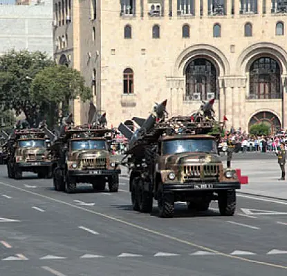 No Military Parade on Independence Day in Yerevan: Haykakan Zhamanak