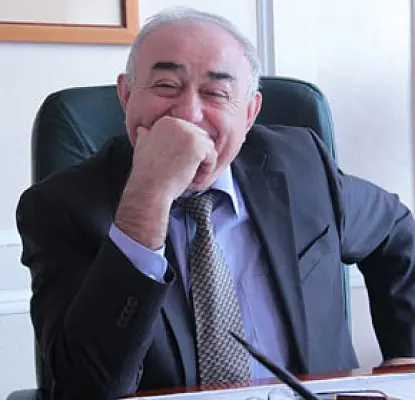 Глава армянской общины Казахстана атаковал журналиста. «Айкакан жаманак»