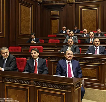Премьер Армении напомнил некоалиционным фракциям о кровавых событиях 2008-ого