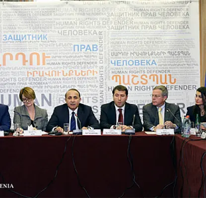 Гражданина, заявившего о нарушении прав человека в Армении, назвали душевнобольным. «Грапарак»