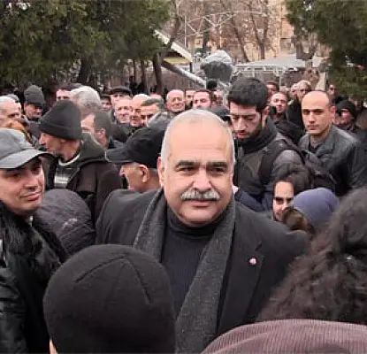 The Non-Ruling Trio No Longer Exists, says Raffi Hovhannisyan