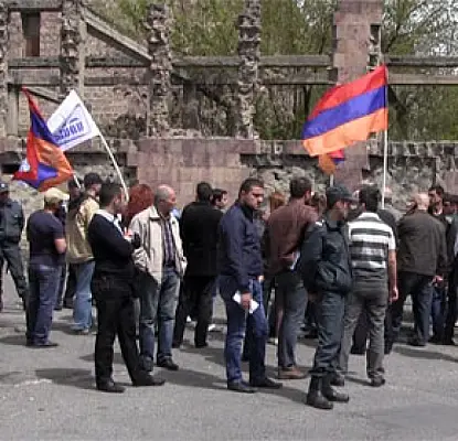Как политзаключенного: ветерана Карабаха арестовали перед визитом Путина