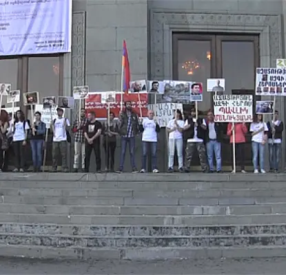 Ветерана Карабаха арестовали по распоряжению президента России – митинг в Ереване