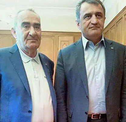 Հարավային Օսիայից գործընկերոջ հետ լուսանկարը չի հուզում Գալուստ Սահակյանին