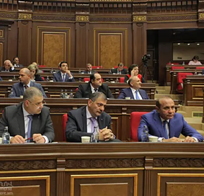 Armenian Government Dictates Legislative Policy at Parliament, Expert Says
