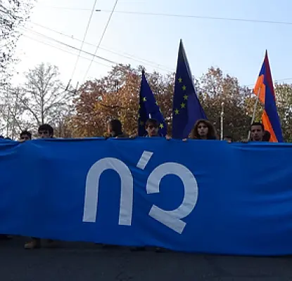 «Մեր ճանապարհը պայքարն է»․ մարդու իրավունքներին նվիրված երևանյան երթը (ՖՈՏՈ, ՎԻԴԵՈ)