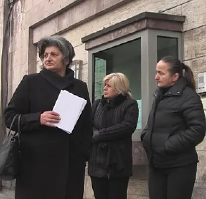 Բանակում զոհված զինվորների ծնողները նամակներ են հանձնում դեսպանատներին ու միջազգային կառույցներին