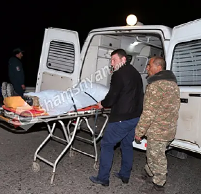 В ДТП в Араратской области погибли военнослужащие
