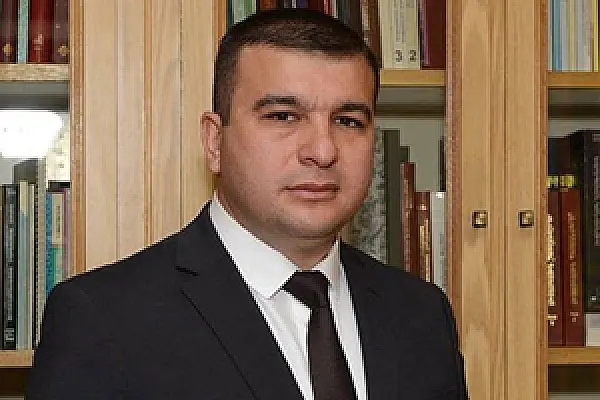 Замдекана угрожает активным студентам Ереванского госуниверситета