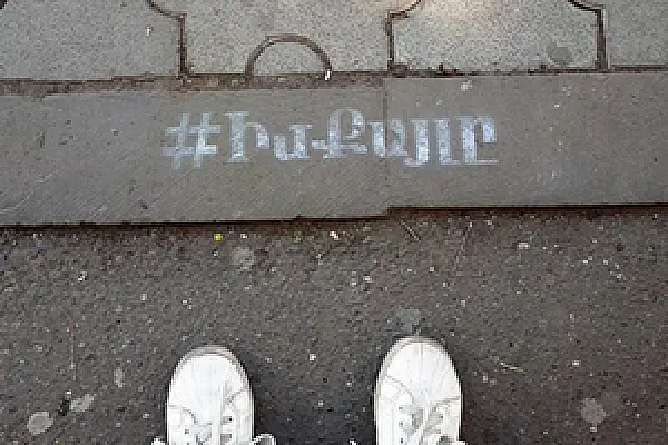 В Ереване за граффити задержали оппозиционеров