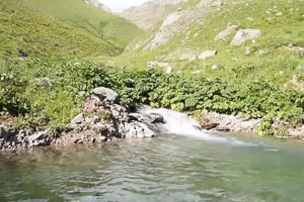 Փոքր ՀէԿ֊երը և անապահով մարդիկ․ ինչից են բողոքում Շատինում