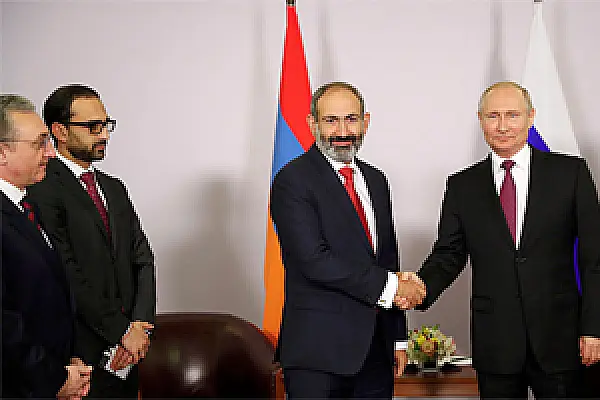 Պուտինը կփորձի ալիք բարձրացնել Փաշինյանի դեմ․ Սաակաշվիլի