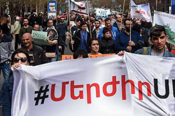«Отвергни Сержа» влилась в партию Пашиняна