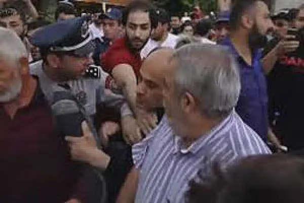 Полиция спасла одного из 